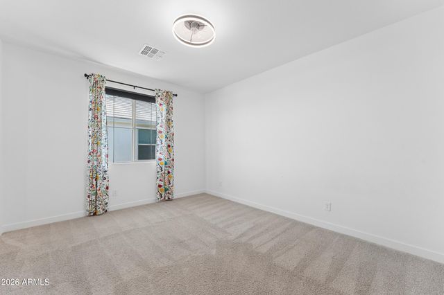 1524 E CAROB Court, Gilbert, AZ 85298