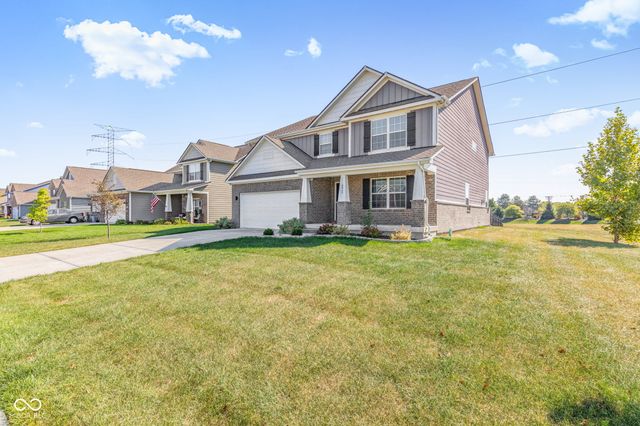 6069 N Cedarwood Drive, Mccordsville, IN 46055