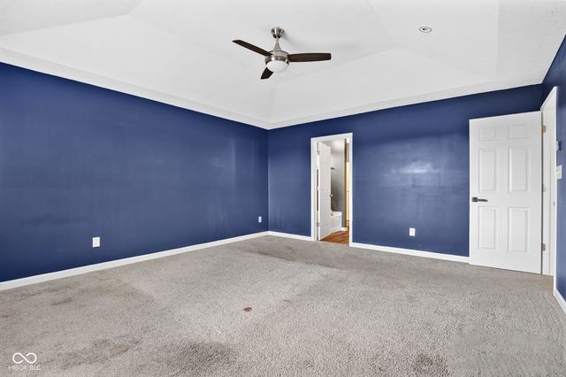 6069 N Cedarwood Drive, Mccordsville, IN 46055