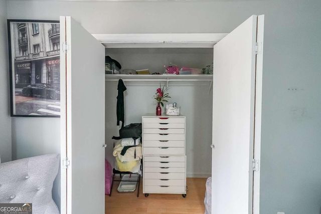 400 Winding River Drive E, Atlanta, GA 30350