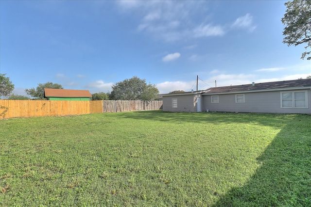 10921 Shady Lane, Corpus Christi, TX 78410
