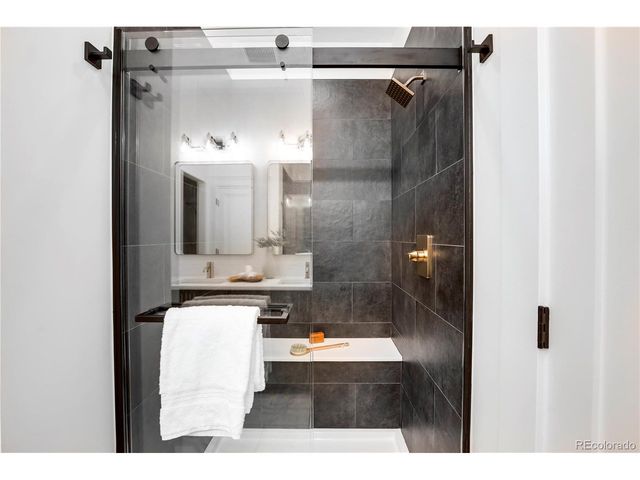 5053 Cody St B, Arvada, CO 80002