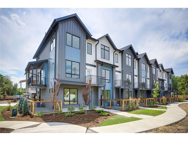 5053 Cody St B, Arvada, CO 80002