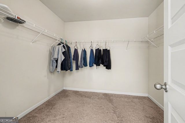216 Loganview Drive, Loganville, GA 30052
