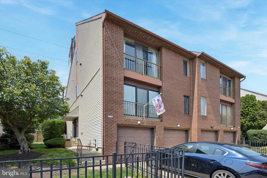 9528 JAMES ST #B, Philadelphia, PA 19114