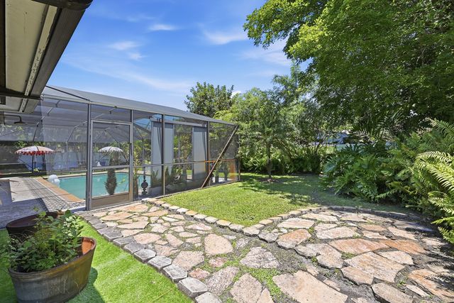 816 NW 66th Avenue, Plantation, FL 33317