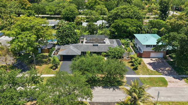 816 NW 66th Avenue, Plantation, FL 33317