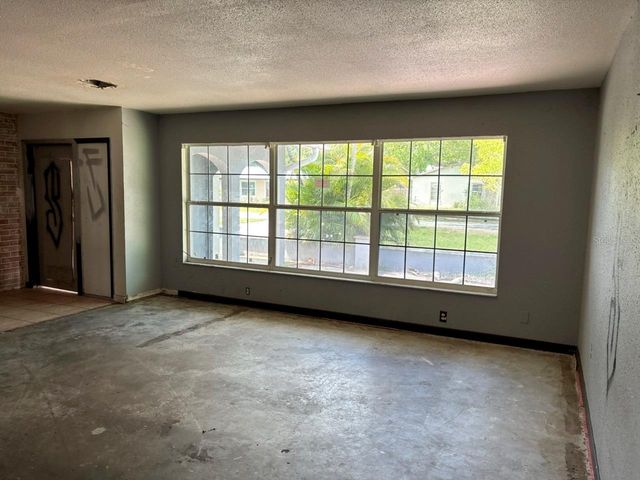 6329 11TH STREET COURT E, Bradenton, FL 34203