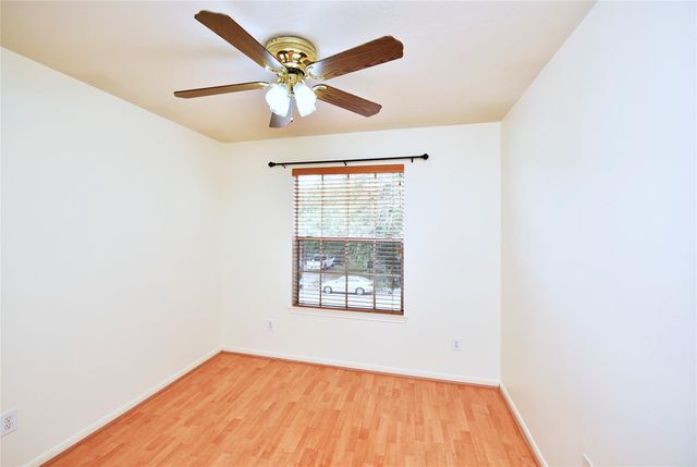 18302 Campbellford Drive, Tomball, TX 77377