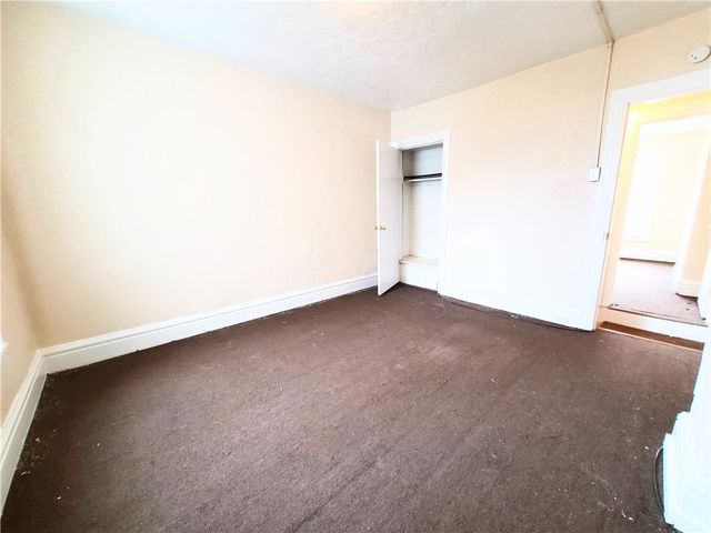 114 Earl St, Elliott, PA 15204
