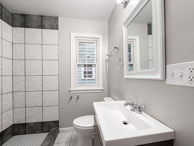 1052 Geers Avenue, Columbus, OH 43206