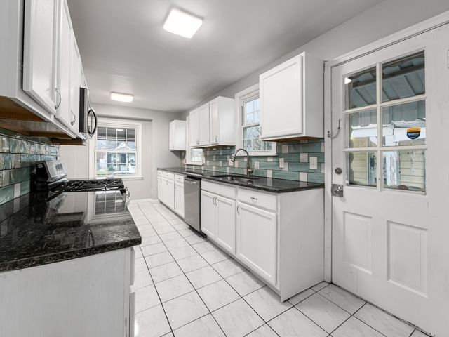 1052 Geers Avenue, Columbus, OH 43206