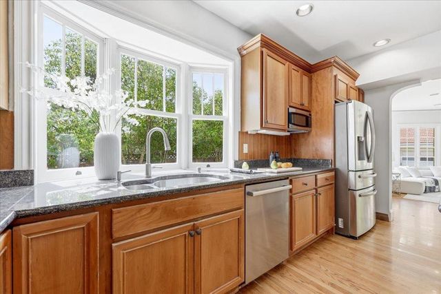 620 Vera Avenue, Redwood City, CA 94061