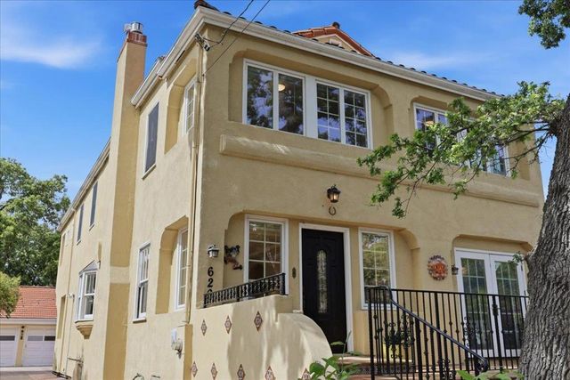 620 Vera Avenue, Redwood City, CA 94061