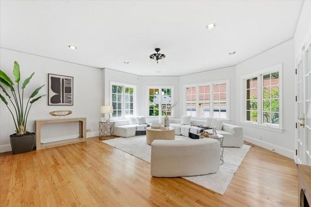 620 Vera Avenue, Redwood City, CA 94061