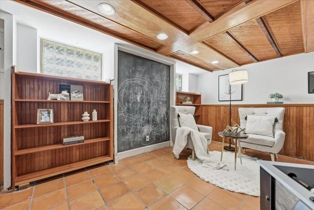 620 Vera Avenue, Redwood City, CA 94061