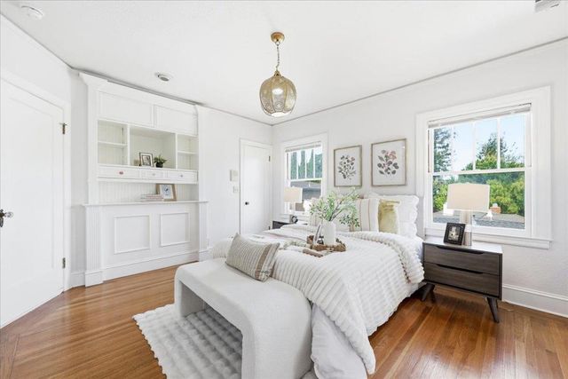 620 Vera Avenue, Redwood City, CA 94061