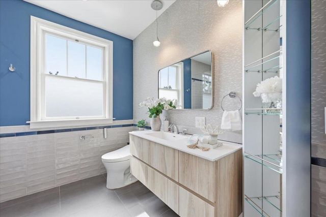 620 Vera Avenue, Redwood City, CA 94061