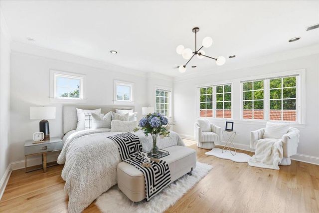 620 Vera Avenue, Redwood City, CA 94061