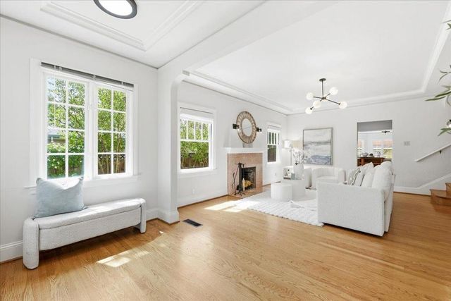 620 Vera Avenue, Redwood City, CA 94061