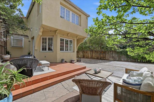 620 Vera Avenue, Redwood City, CA 94061