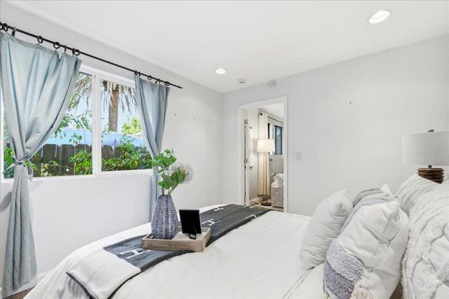 620 Vera Avenue, Redwood City, CA 94061