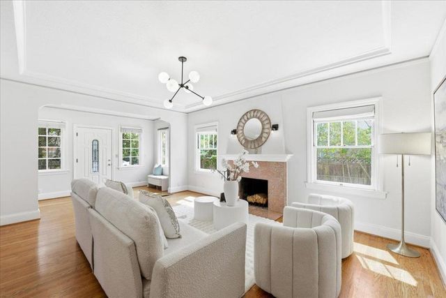 620 Vera Avenue, Redwood City, CA 94061