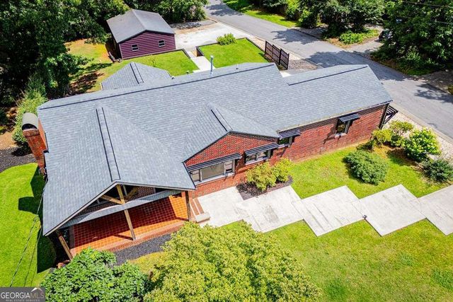 2024 Maple Street, Carrollton, GA 30117