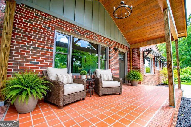 2024 Maple Street, Carrollton, GA 30117