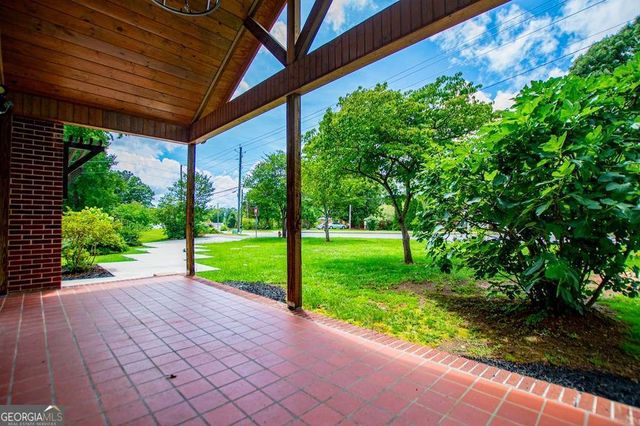 2024 Maple Street, Carrollton, GA 30117