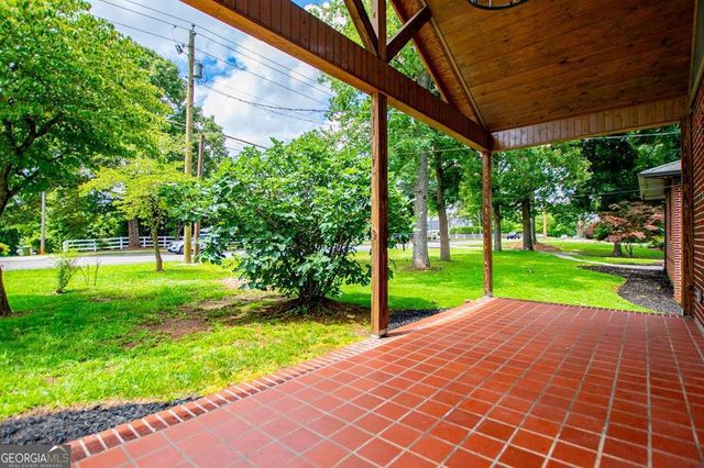 2024 Maple Street, Carrollton, GA 30117