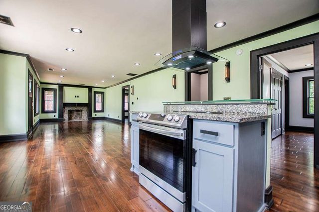 2024 Maple Street, Carrollton, GA 30117