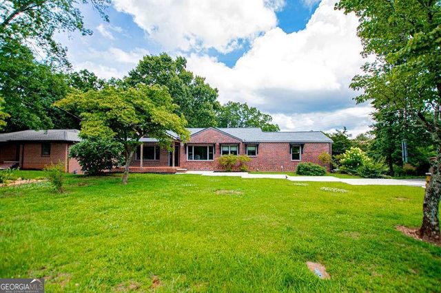 2024 Maple Street, Carrollton, GA 30117