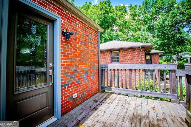 2024 Maple Street, Carrollton, GA 30117