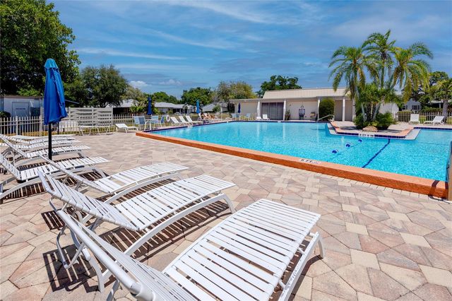 3139 38TH STREET S A, St Petersburg, FL 33711