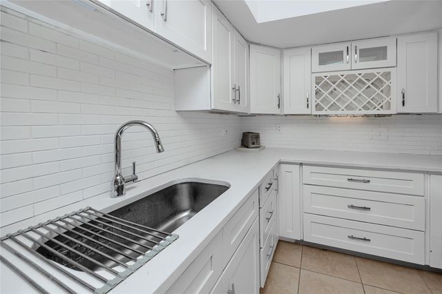3139 38TH STREET S A, St Petersburg, FL 33711