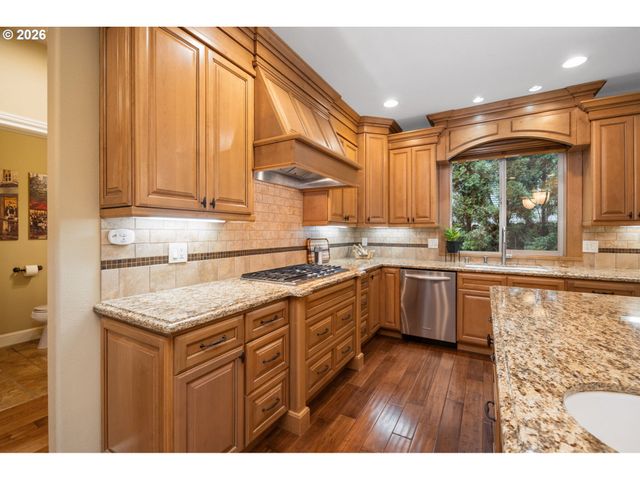 4332 Se 166TH Ct, Vancouver, WA 98683