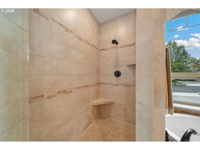 4332 Se 166TH Ct, Vancouver, WA 98683