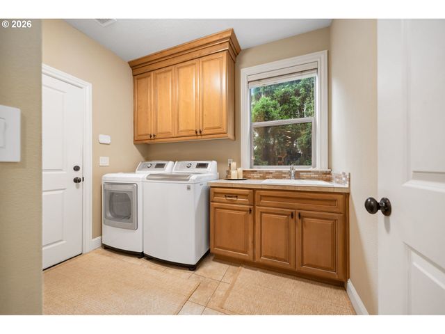 4332 Se 166TH Ct, Vancouver, WA 98683