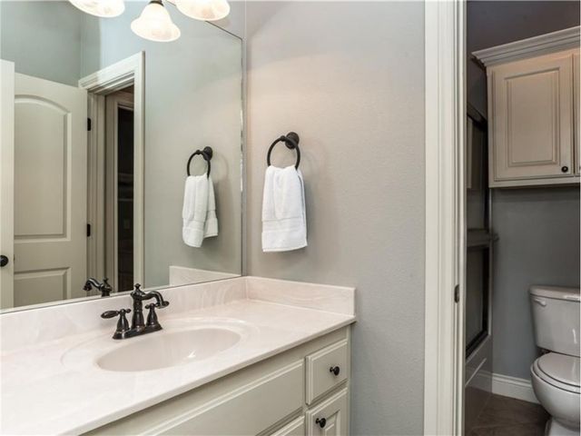 2711 S Haley Court, Rogers, AR 72758