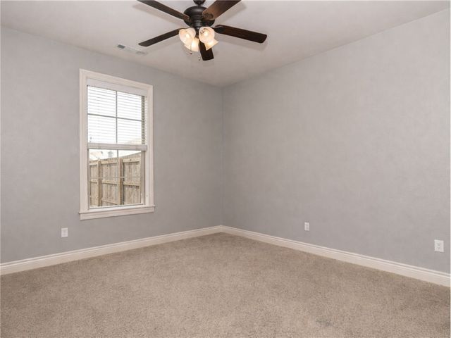 2711 S Haley Court, Rogers, AR 72758