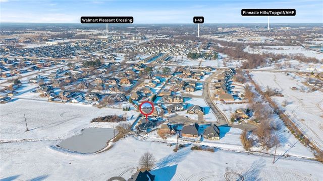 2711 S Haley Court, Rogers, AR 72758