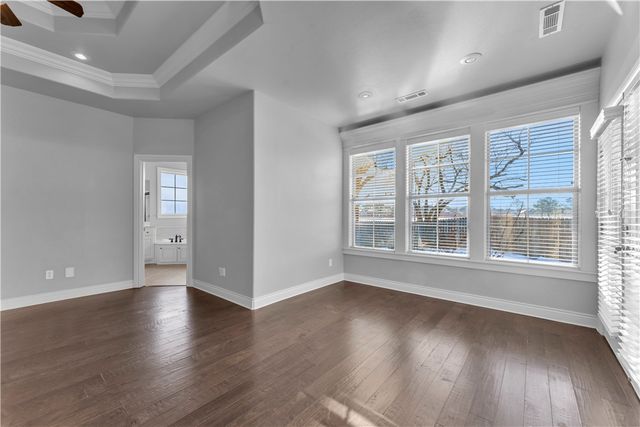 2711 S Haley Court, Rogers, AR 72758