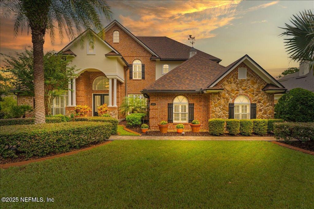 1320 HONEYSUCKLE Drive, St. Johns, FL 32259