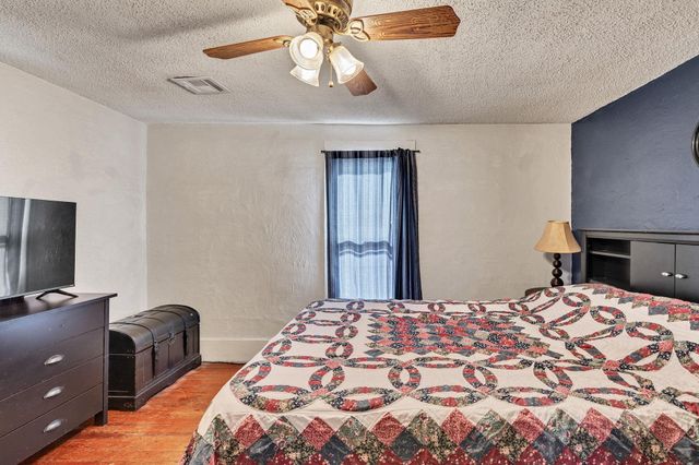 316 N Blaine St, Wellington, KS 67152