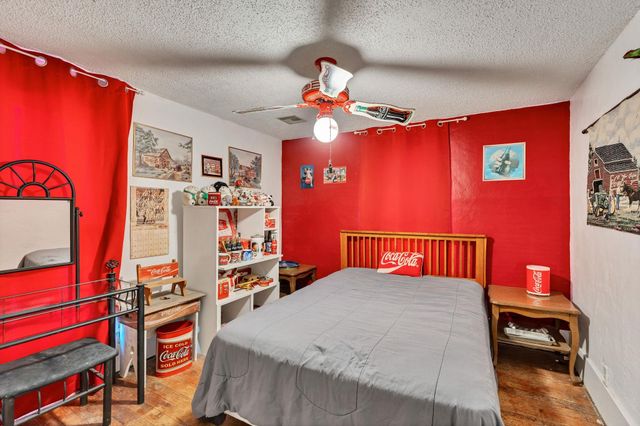 316 N Blaine St, Wellington, KS 67152