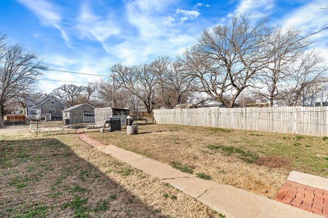 316 N Blaine St, Wellington, KS 67152