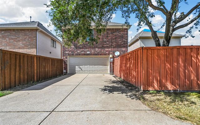 2124 Broadstone Drive, Plano, TX 75025