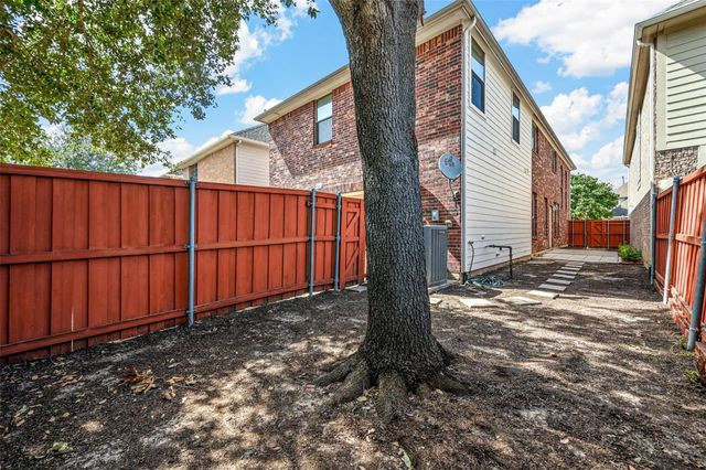 2124 Broadstone Drive, Plano, TX 75025