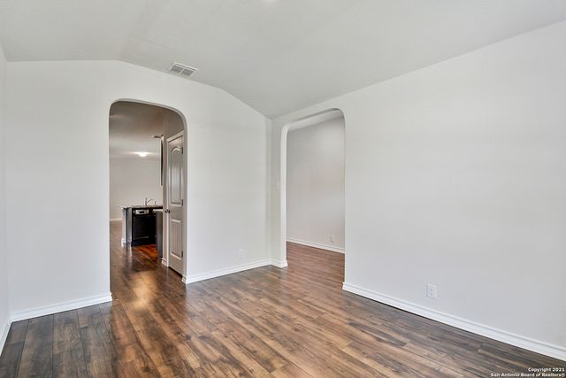 1719 Garnet Spring, San Antonio, TX 78245